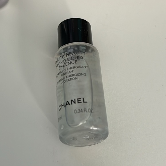 Chanel Samples - Picture 4 of 6